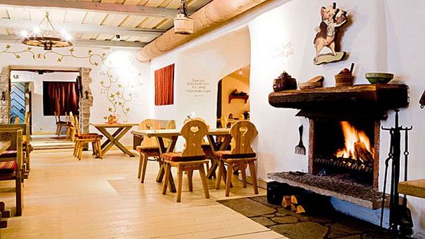 Ресторан Kuldse Notsu Korts в Таллине