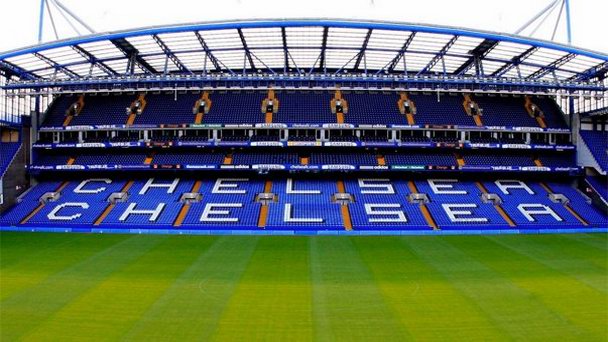 Стадион Стэмфорд Бридж в Англии