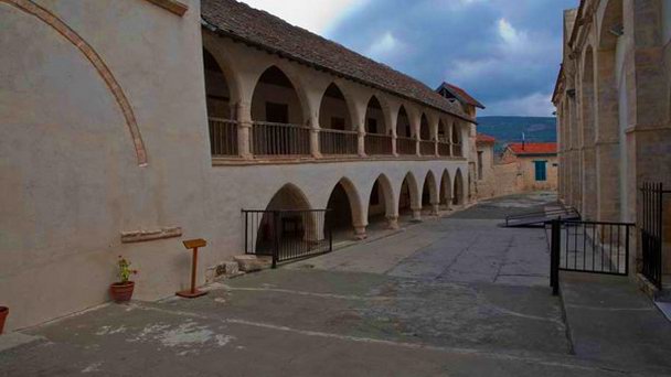 Монастырь Честного Животворящего Креста в Лимассоле