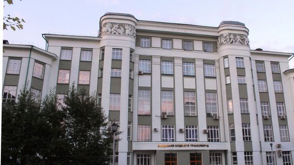 Здание Дворец труда в Новосибирске