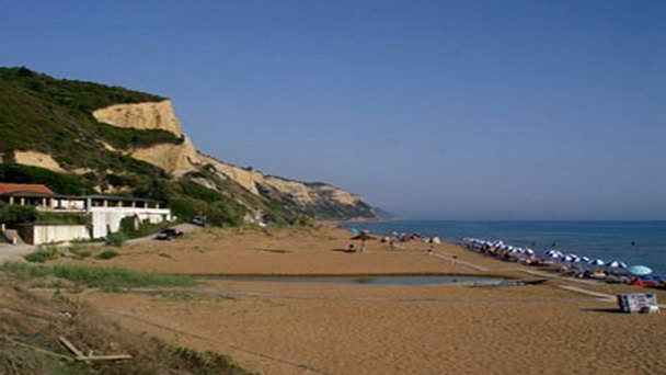 Пляж Гарденос на Керкире