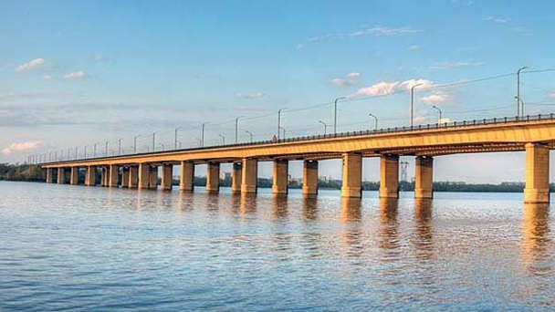 Кайдакский мост в Днепропетровске