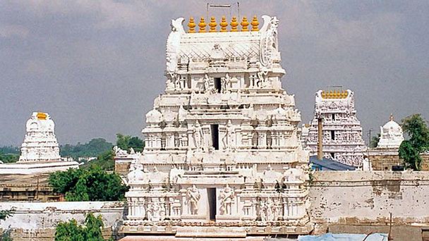 Храм Шрикалахасти в Андхра-Прадеше