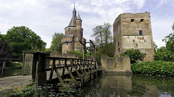 Замок Дуурстеде в Утрехте Замок Дуурстеде в Утрехте