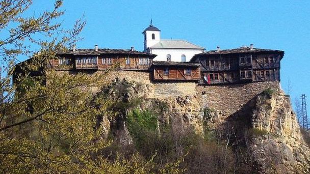 Монастырь Святого Георгия Победоносца в Ловече