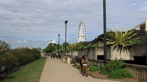 Набережная South Bank в Квинсленде Набережная South Bank в Квинсленде