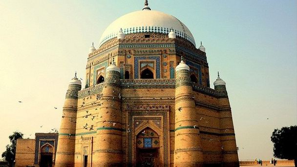 Мавзолей Rukn-e-Alam в Пенджабе Мавзолей Rukn-e-Alam в Пенджабе