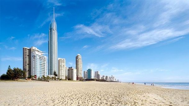 Небоскреб Q1 в Квинсленде Небоскреб Q1 в Квинсленде