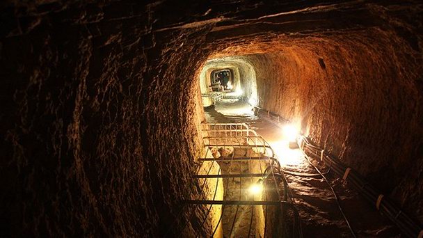 Тоннель Eupalinos в Самосе