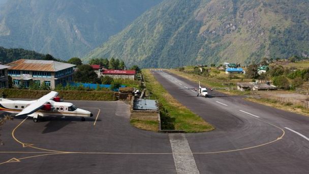Аэропорт имени Тэнцинга и Хиллари в Лукле