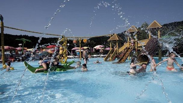 Термальный аквапарк Аквалуна в Терме Олимия Термальный аквапарк Аквалуна в Терме Олимия