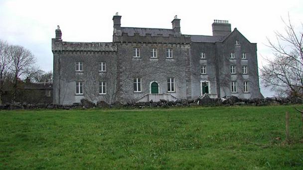 Замок Бэллимор в Голуэе