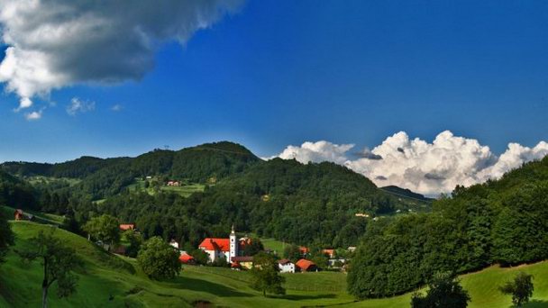 Миноритский монастырь в Олимье в Рогашка Слатина