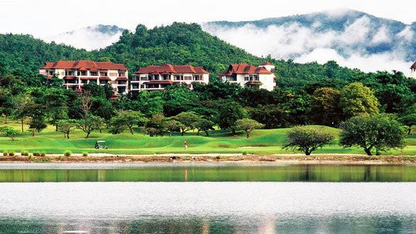 Загородный клуб Springfield Royal в Пхетчабури