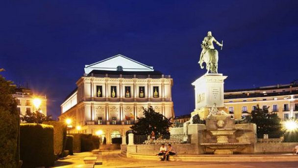 Королевский театр Real в Мадриде