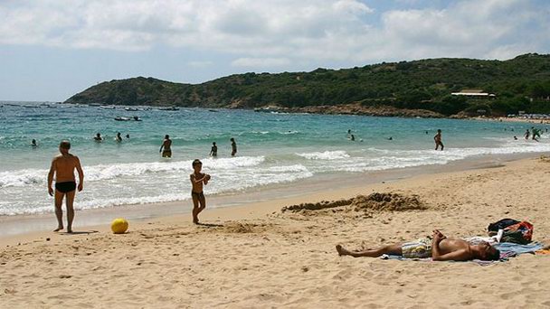 Пляж Арон на Корсике