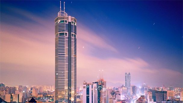 Небоскреб СЭГ Плаза в Шеньчжне