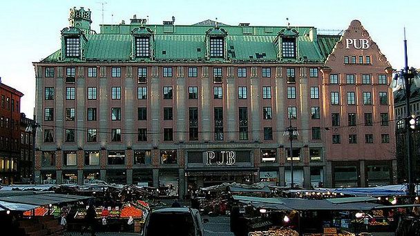 Универмаг PUB в Стокгольме