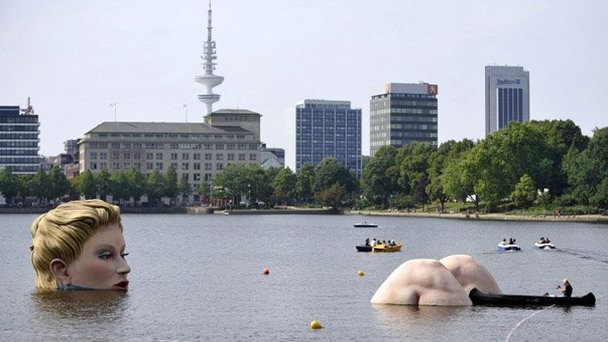 Озеро Альстер в Гамбурге