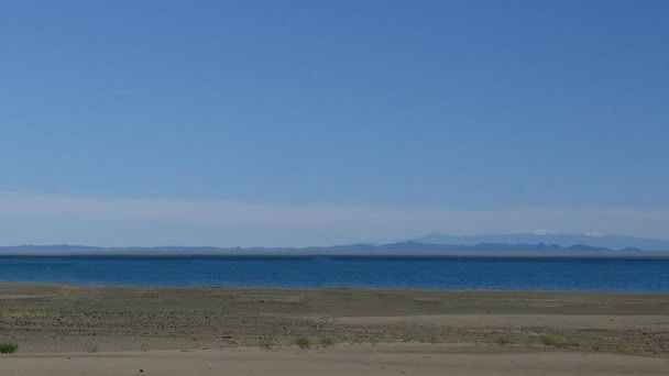 Соленое озеро Дурген нуур в Улан-Баторе