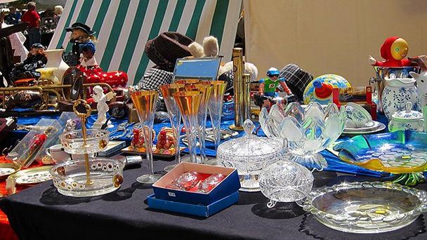 Блошиный рынок в Цюрихе