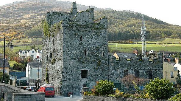 Замок Таффе в Дандолке