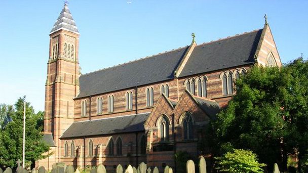 Церковь Святого Креста в Англии
