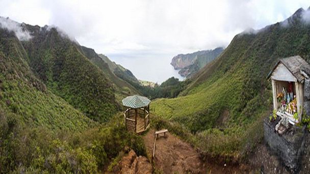 Смотровая площадка Мирадор де Селькирк в Вальпараисо Смотровая площадка Мирадор де Селькирк в Вальпараисо