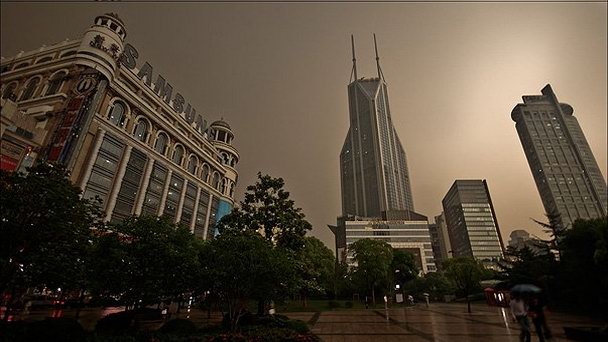 Небоскреб Shimao International Plaza в Шанхае