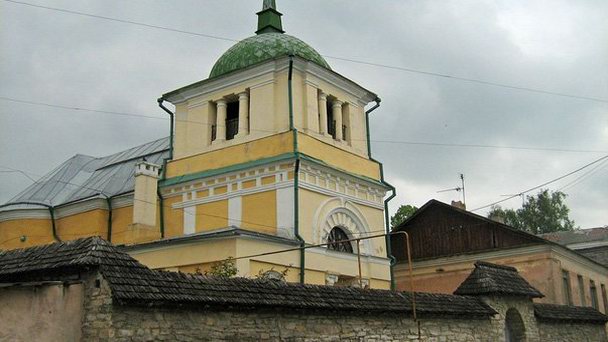 Петропавловская церковь в Каменц-Подольском
