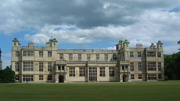 Дом Одли Энд в Англии