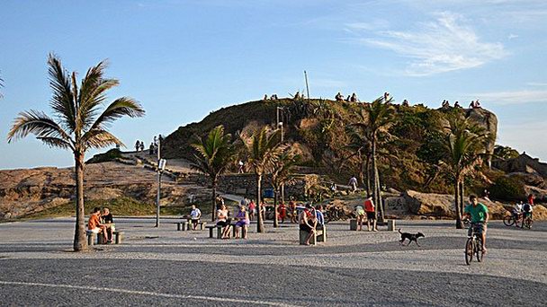 Холм Апроадор в Рио-де-Жанейро