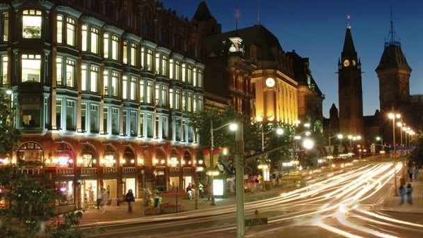 Элгин-стрит в Оттаве