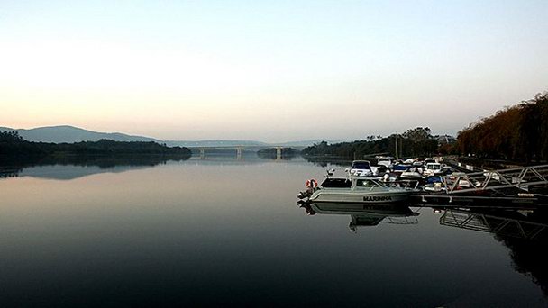 Река Миньо в Виана-ду-Каштелу
