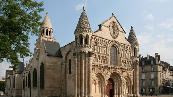 Исторический центр Пуатье в Пуату-Шаранта Исторический центр Пуатье в Пуату-Шаранта