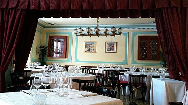 Кафе Antico Caffe Dante в Вероне Кафе Antico Caffe Dante в Вероне