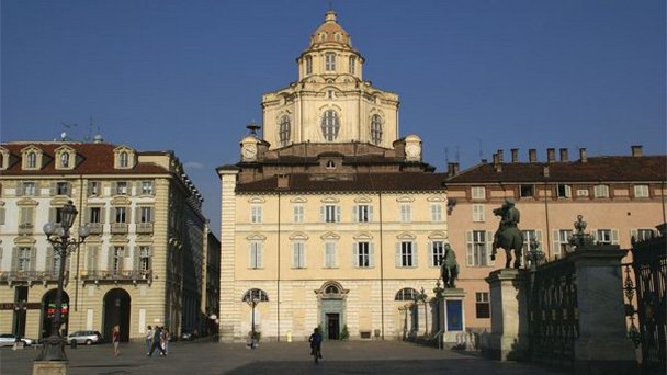 Церковь Святого Лаврентия в Турине Церковь Святого Лаврентия в Турине