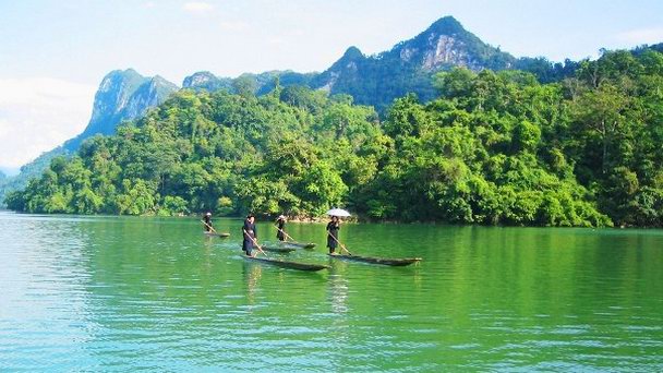 Озера Ба Бе в Баккане