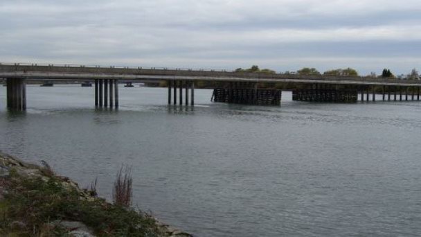 Мост Dinsmore в Британской Колумбии