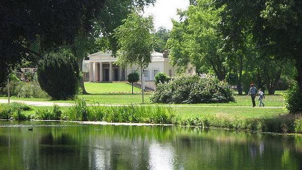 Английский парк Шарлоттенхоф в Бранденбурге