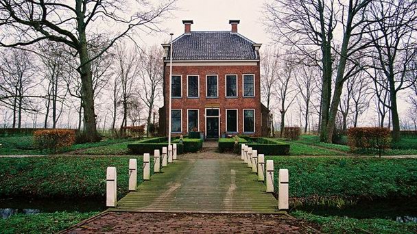 Особняк Рустховен в Гронингене