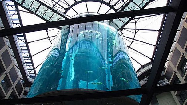 Аквадом в Берлине