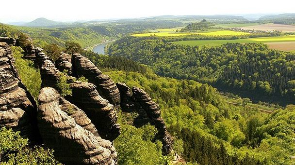 Эльбские Песчаниковые горы в Чешская Швейцария Нац. Парке