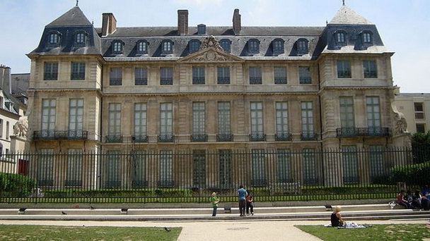 Отель Sale в Париже Отель Sale в Париже