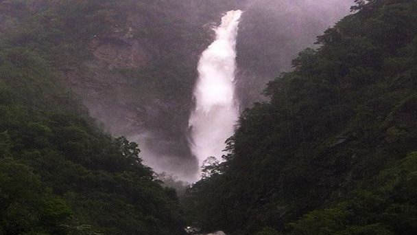 Водопад Тайфэн в Тайчжуне