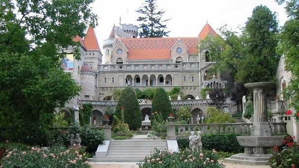 Замок Бори в Секешфехерваре