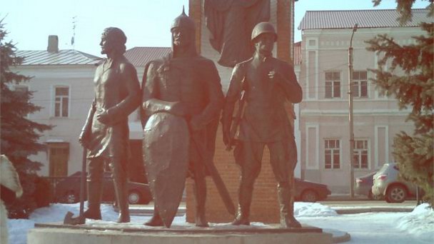 Памятный знак в честь 850-летия основания города Ельца в Ельце