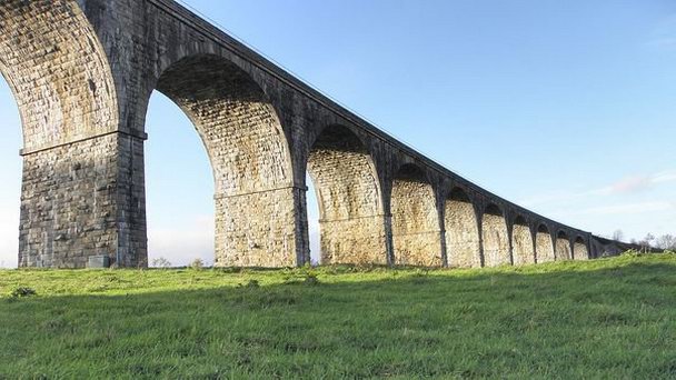 Виадук Крэйгмор в Северной Ирландии