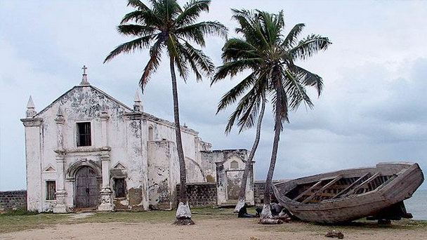Музей Священного Искусства в Мозамбике