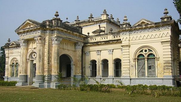 Дворец Natore Rajbari в Даке